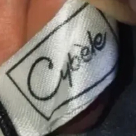 Head Scarf - Picture 3 of 4